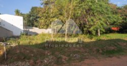 0481 TERRENO EN LAMBARÉ, ZONA AVDA. DEL YACHT