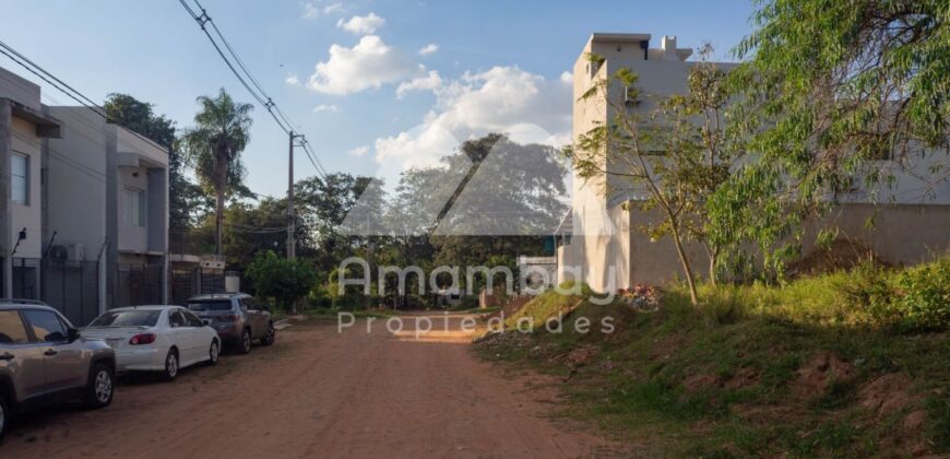 0481 TERRENO EN LAMBARÉ, ZONA AVDA. DEL YACHT