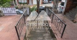 0484 CASA EN BARRIO SAJONIA, ZONA PALACIO DE JUSTICIA