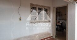 0484 CASA EN BARRIO SAJONIA, ZONA PALACIO DE JUSTICIA