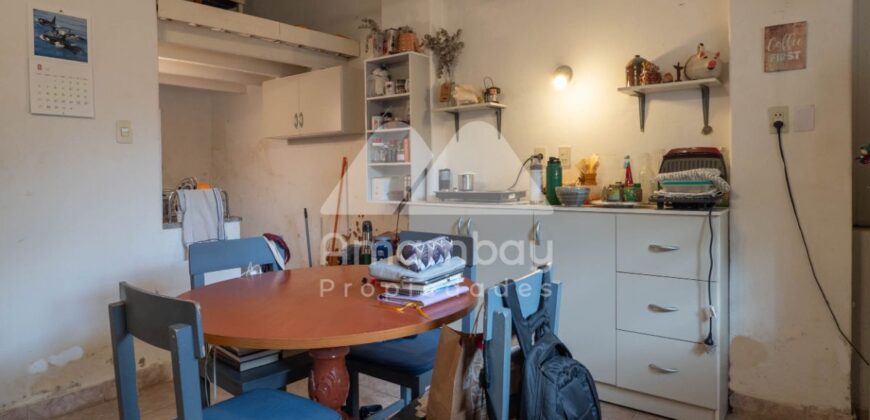 0484 CASA EN BARRIO SAJONIA, ZONA PALACIO DE JUSTICIA