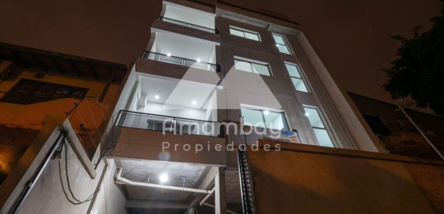 0485 EDIFICIO A ESTRENAR EN LAMBARÉ, A CUADRAS DE LA MUNICIPALIDAD
