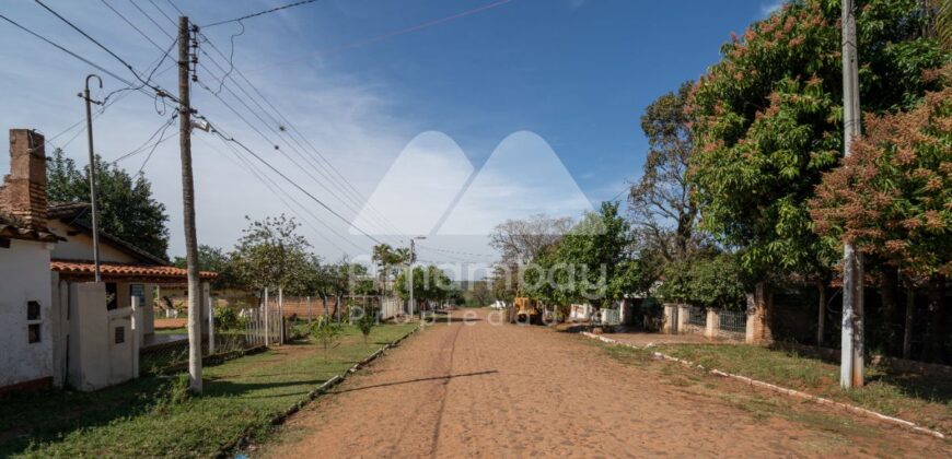 0187 TERRENO EN SAN LORENZO, BARRIO VILLA LAURELTY