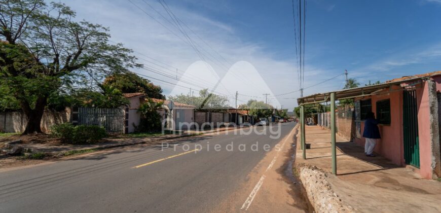 0187 TERRENO EN SAN LORENZO, BARRIO VILLA LAURELTY