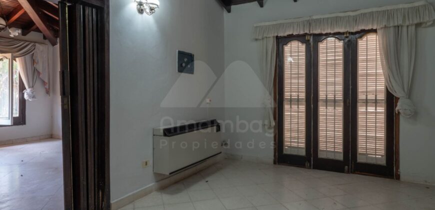 A0099 ALQUILO CASA EN BARRIO SANTA LIBRADA, ZONA UCA