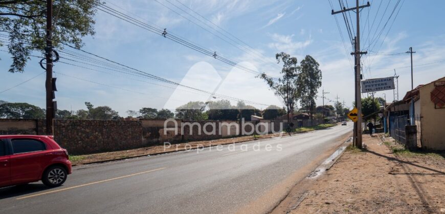 0187 TERRENO EN SAN LORENZO, BARRIO VILLA LAURELTY