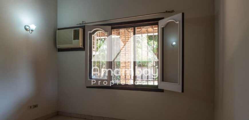 A0099 ALQUILO CASA EN BARRIO SANTA LIBRADA, ZONA UCA