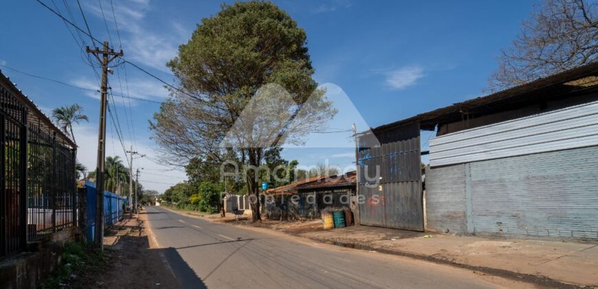 0187 TERRENO EN SAN LORENZO, BARRIO VILLA LAURELTY