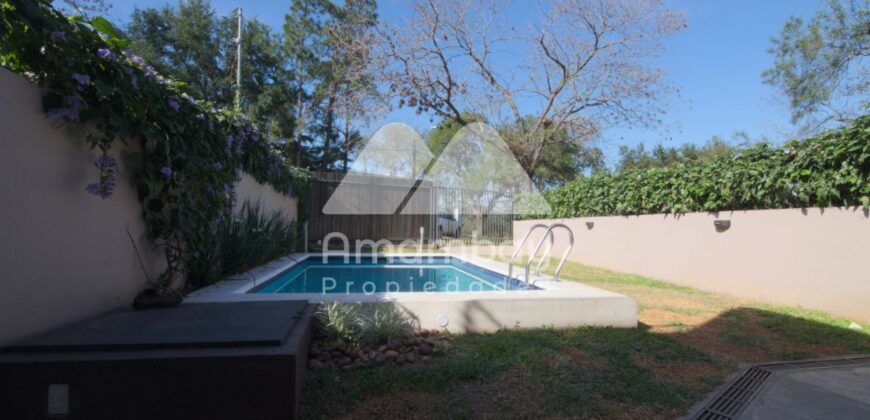 A0061 ALQUILO DÚPLEX EN LAMBARE, BARRIO PARQUES DEL YACHT