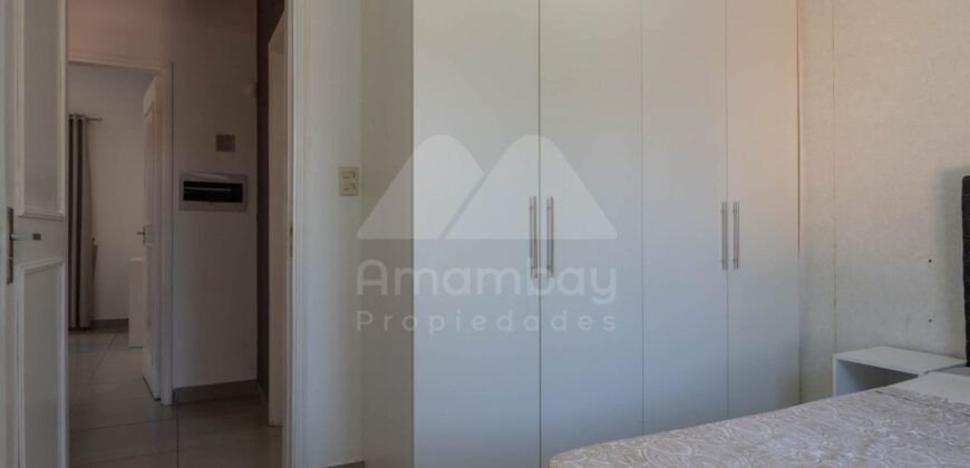 A0322 ALQUILO DÚPLEX AMOBLADO EN LAMBARÉ, ZONA YACHT Y GOLF CLUB