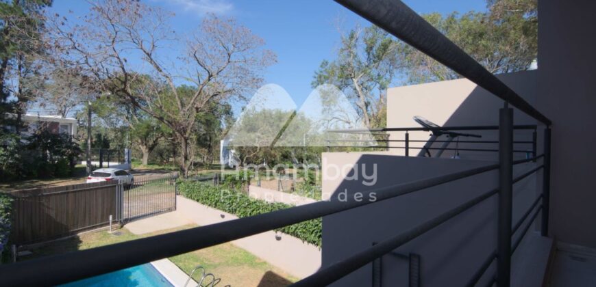 A0061 ALQUILO DÚPLEX EN LAMBARE, BARRIO PARQUES DEL YACHT