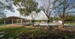 0187 TERRENO EN SAN LORENZO, BARRIO VILLA LAURELTY
