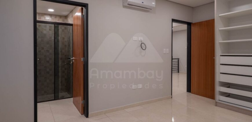 0491 DÚPLEX EN LAMBARÉ, ZONA YACHT Y GOLF CLUB