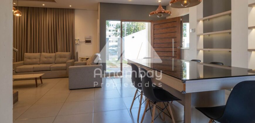 A0322 ALQUILO DÚPLEX AMOBLADO EN LAMBARÉ, ZONA YACHT Y GOLF CLUB