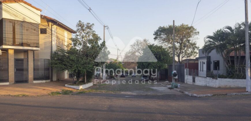 0494 TERRENO EN LAMBARÉ, ZONA AVDA. REPÚBLICA ARGENTINA