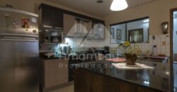 0499 DÚPLEX EN BARRIO MBURUCUYA, ZONA CASA RICA