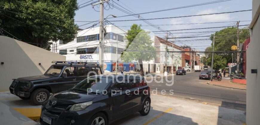 A0323 ALQUILO SALONES COMERCIALES, BO. MBURUCUYA