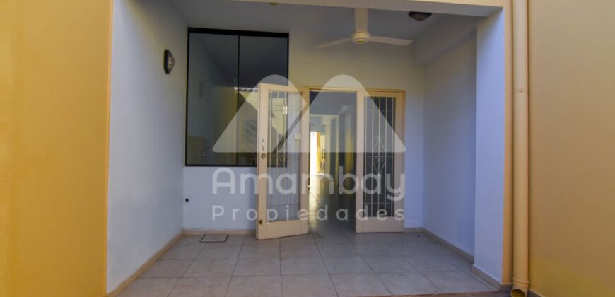 A0089 ALQUILO DÚPLEX EN LAMBARE, BARRIO KENNEDY