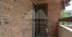 0499 DÚPLEX EN BARRIO MBURUCUYA, ZONA CASA RICA