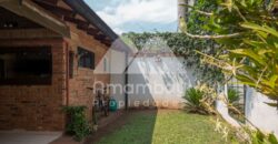 0499 DÚPLEX EN BARRIO MBURUCUYA, ZONA CASA RICA