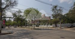 0499 DÚPLEX EN BARRIO MBURUCUYA, ZONA CASA RICA