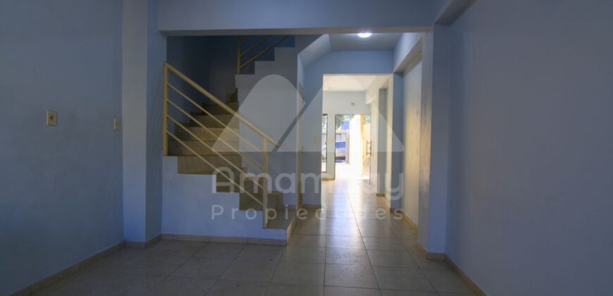 A0089 ALQUILO DÚPLEX EN LAMBARE, BARRIO KENNEDY