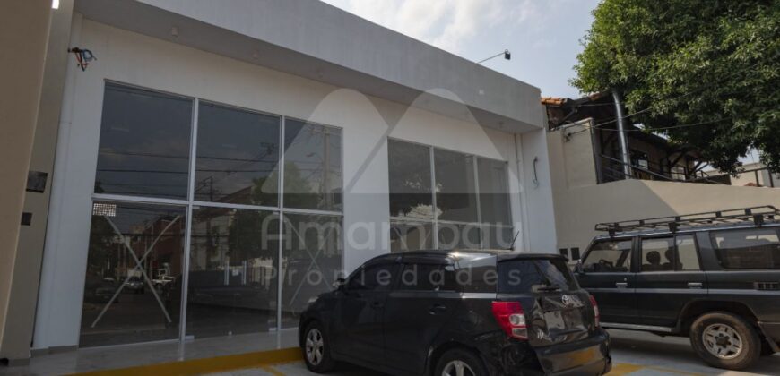 A0323 ALQUILO SALONES COMERCIALES, BO. MBURUCUYA