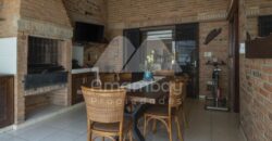 0499 DÚPLEX EN BARRIO MBURUCUYA, ZONA CASA RICA