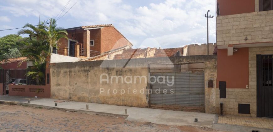 0505 TERRENO EN BARRIO OBRERO, ZONA AVDA. 21 PROYECTADAS