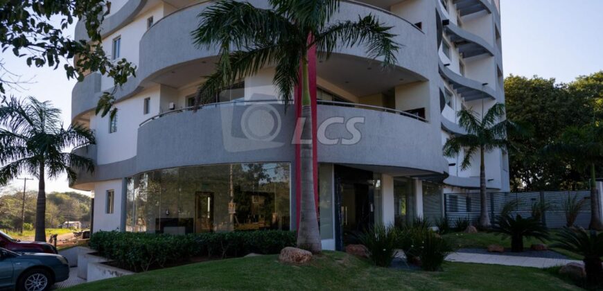 0166 DEPARTAMENTO EN BARRIO ITÁ ENRAMADA, ZONA YACHT Y GOLF CLUB