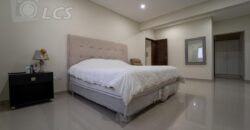 0166 DEPARTAMENTO EN BARRIO ITÁ ENRAMADA, ZONA YACHT Y GOLF CLUB