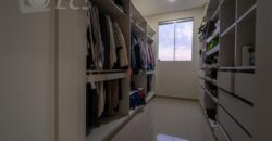0166 DEPARTAMENTO EN BARRIO ITÁ ENRAMADA, ZONA YACHT Y GOLF CLUB
