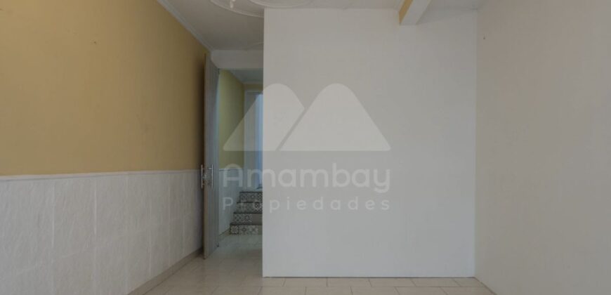 0164 EDIFICIO EN BARRIO CIUDAD NUEVA, ZONA AVDA. PERÚ