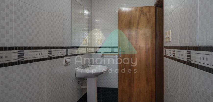A0331 ALQUILO DÚPLEX EN LAMBARÉ, ZONA CANAL 13