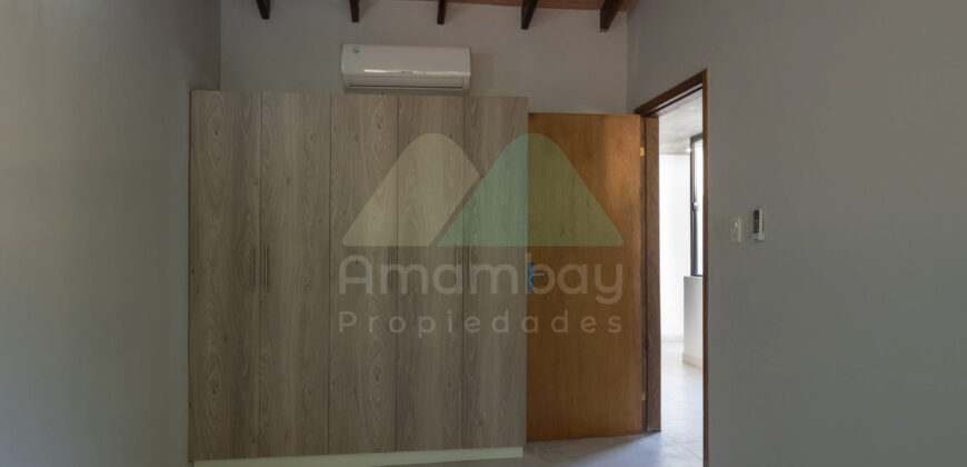 A0194 ALQUILO DUPLEX EN LAMBARÉ, ZONA AVDA. REPÚBLICA ARGENTINA