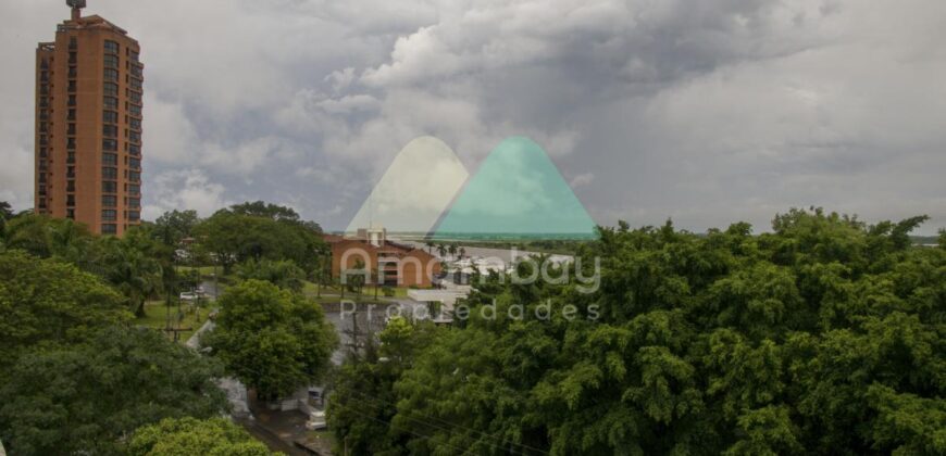 0090 DEPARTAMENTO EN LAMBARÉ, PASEO DEL YACHT Y GOLF CLUB