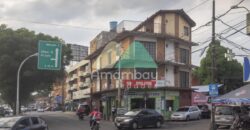 0514 EDIFICIO EN ESQUINA, BARRIO PINOZÁ