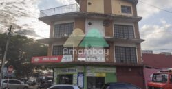 0514 EDIFICIO EN ESQUINA, BARRIO PINOZÁ