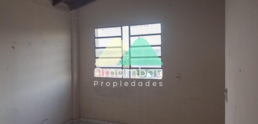 0514 EDIFICIO EN ESQUINA, BARRIO PINOZÁ