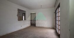 0514 EDIFICIO EN ESQUINA, BARRIO PINOZÁ