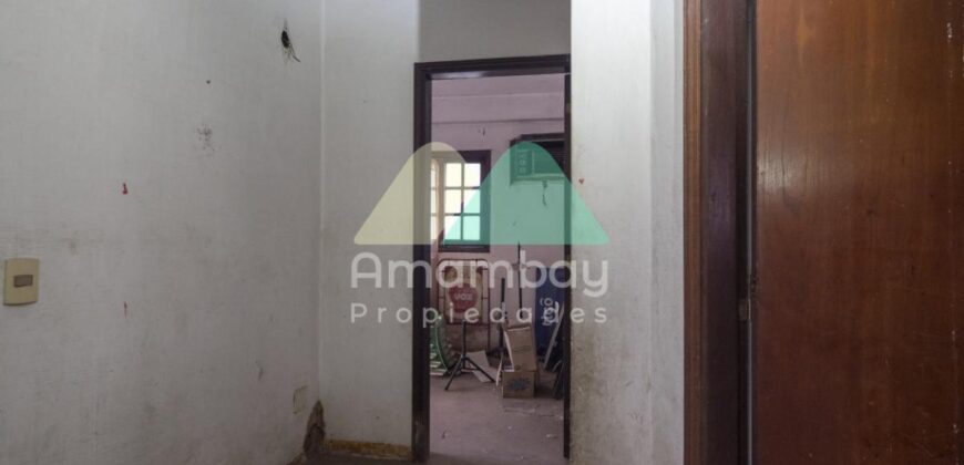 0514 EDIFICIO EN ESQUINA, BARRIO PINOZÁ