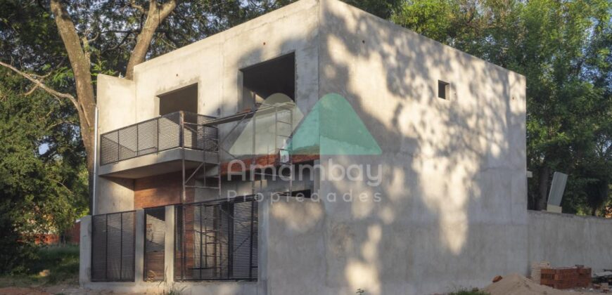 0522 TERRENO EN LAMBARÉ, ZONA COLEGIO SEK