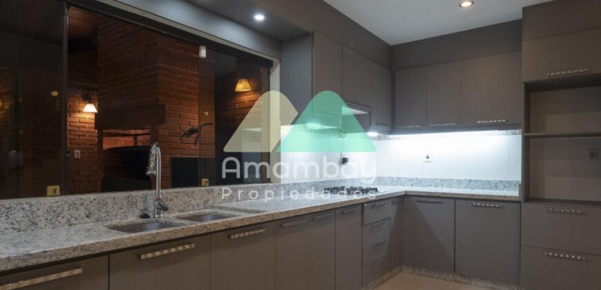 0530 CASA EN LAMBARÉ, ZONA AVDA. BONIFACIO OVANDO