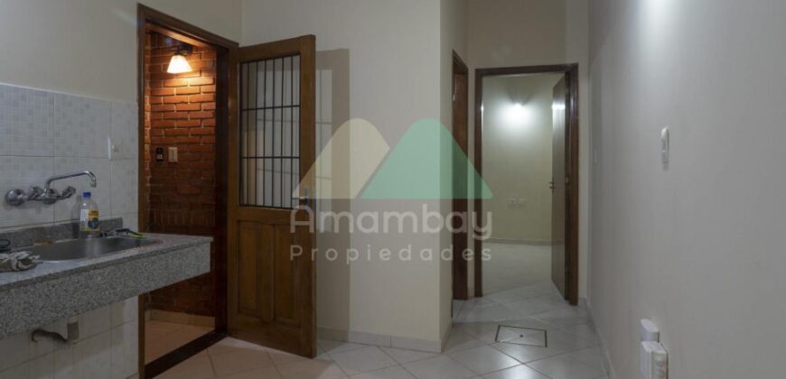 0530 CASA EN LAMBARÉ, ZONA AVDA. BONIFACIO OVANDO