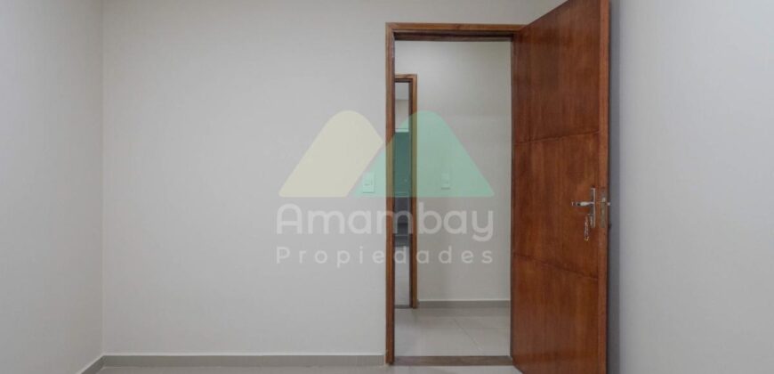 0339 DÚPLEX EN BARRIO ITÁ ENRAMADA, ZONA YACHT Y GOLF CLUB