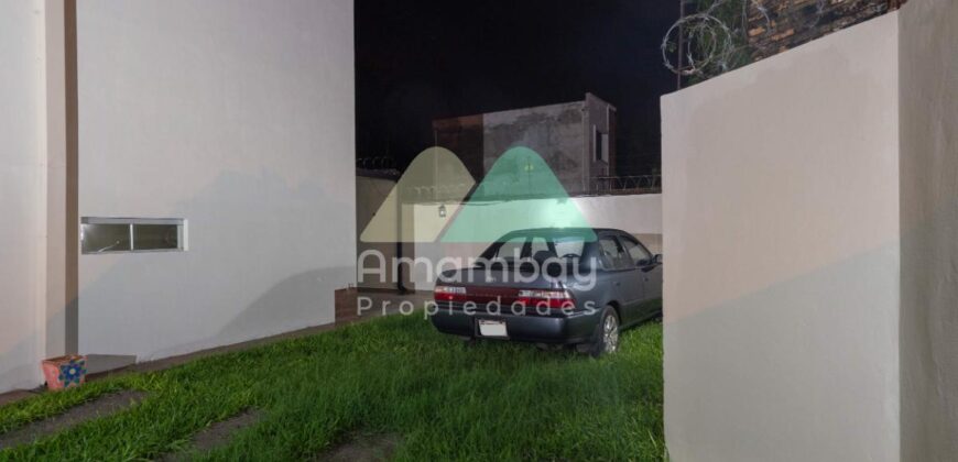 0339 DÚPLEX EN BARRIO ITÁ ENRAMADA, ZONA YACHT Y GOLF CLUB