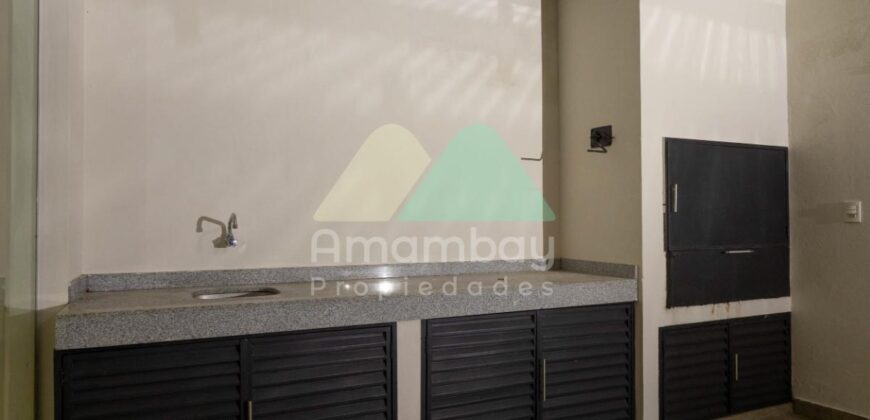 0339 DÚPLEX EN BARRIO ITÁ ENRAMADA, ZONA YACHT Y GOLF CLUB