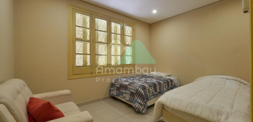 0536 CASA EN BARRIO LAS MERCEDES, ZONA COLEGIO INTERNACIONAL