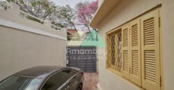 0536 CASA EN BARRIO LAS MERCEDES, ZONA COLEGIO INTERNACIONAL
