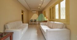 0536 CASA EN BARRIO LAS MERCEDES, ZONA COLEGIO INTERNACIONAL